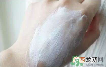 妮维雅小蓝罐是什么?妮维雅小蓝罐怎么样?