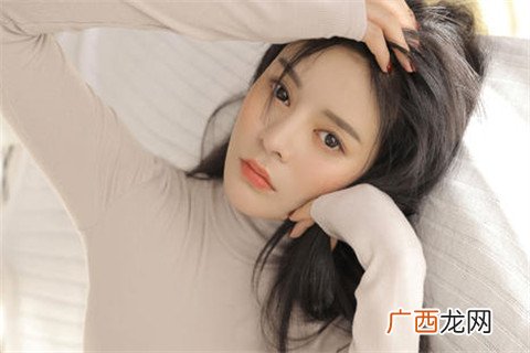 不爱发朋友圈的女生性格分析！为什么有些女生不爱发朋友圈？