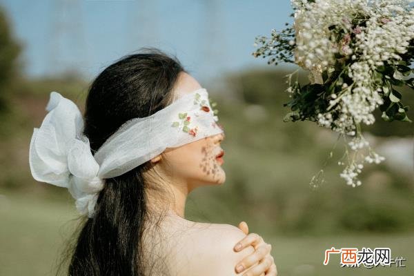 为什么女人离婚后忘不了前夫，离婚后才发现忘不掉前夫