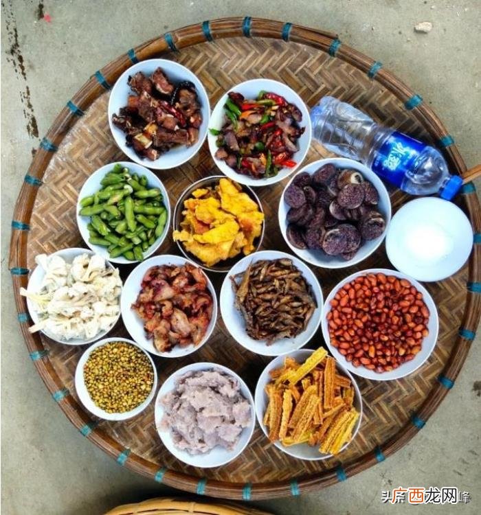 云南哈尼族，这就是云南元阳哈尼族不一样的春节