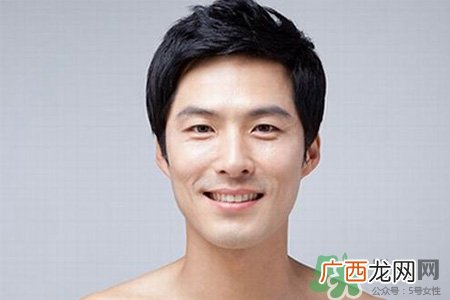 男士冬天用什么护肤品好？冬季必备绝对好用的男士护肤品