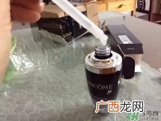 兰蔻小黑瓶适合什么年龄段的人用?