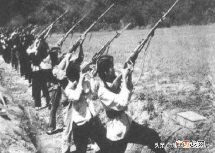 火热的年代，1958年-1963年全民皆兵的火热年代