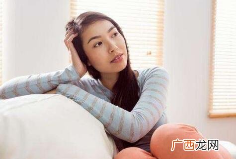大龄单身女怎么追？满足她的精神需求