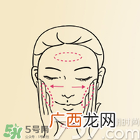 雅顿时空胶囊怎么用？伊丽莎白雅顿时空胶囊使用方法