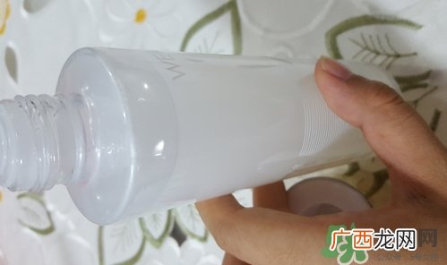 温碧泉3号水适合什么年龄?什么肤质?