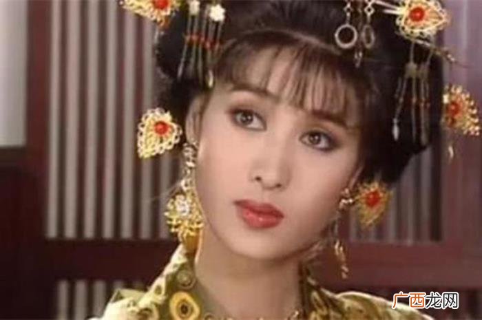 大郑爽单身，如今54岁的郑爽容颜未改单身未嫁