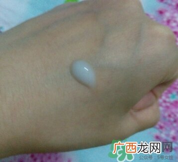 温碧泉1号水多少钱一瓶?温碧泉1号水专柜价格
