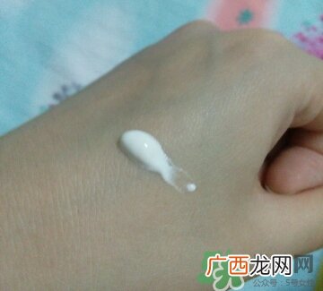 温碧泉1号水多少钱一瓶?温碧泉1号水专柜价格