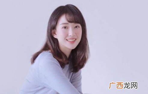 长的漂亮而高冷的女生都很难追吗？该怎么追求
