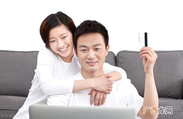 发现老公出去找女人怎么办，老公出轨了怎么办