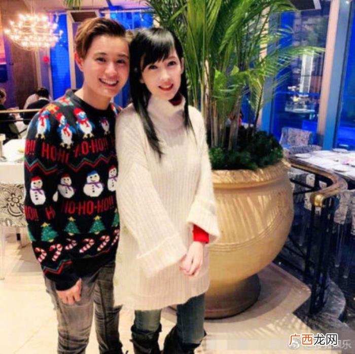 周慧敏老公，51岁周慧敏与老公倪震罕见同框秀恩爱