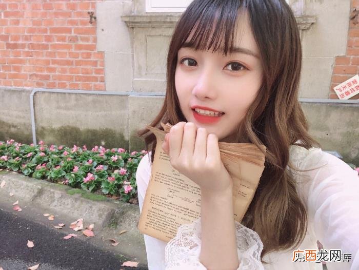 宋昕冉颜值，拥有完美身材和高颜值的宋昕冉小姐姐