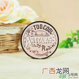 too cool for school是什么牌子？什么档次？