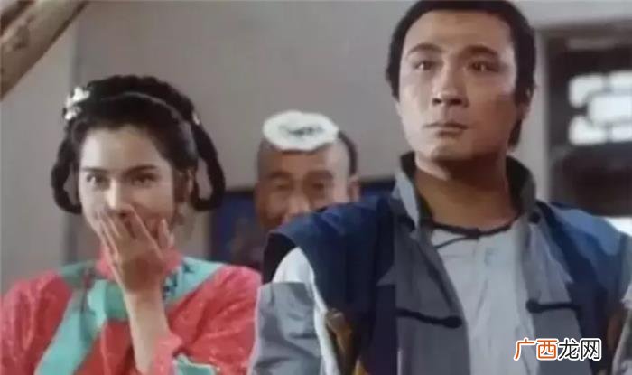 张丹峰老婆，张丹峰老婆洪欣年轻时期到底有多美