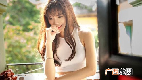 怎么搭讪不认识的女生？4种搭讪女生的技巧