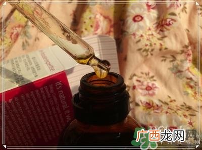 Trilogy玫瑰果油用法 趣乐活玫瑰果油怎么用