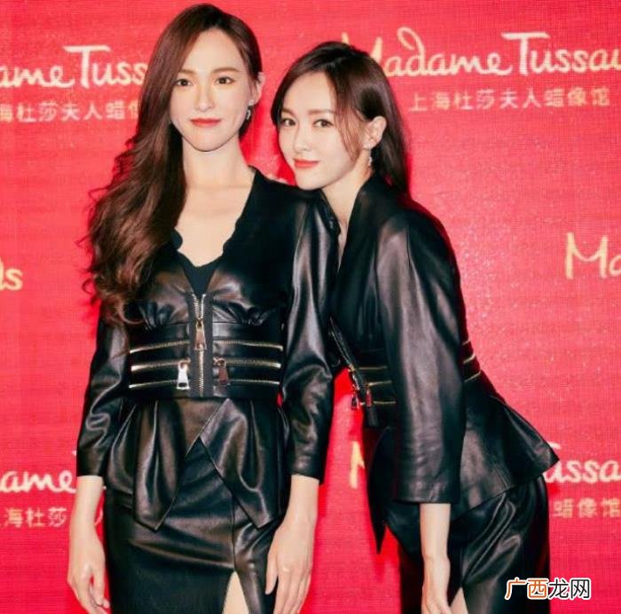 佟丽娅最瘦，35岁佟丽娅为自己蜡像揭幕竟比蜡像还瘦