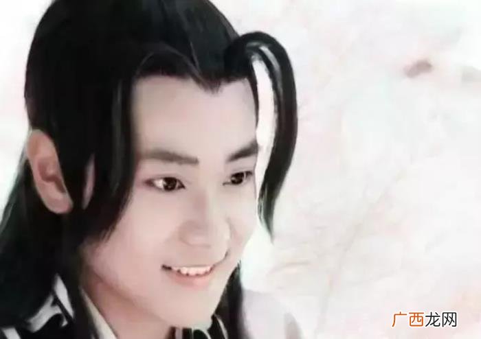 谁追赵丽颖，这位童星被曝光恋情后人气榜直追赵丽颖