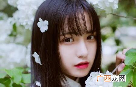 女生频繁换头像说明什么？多夸赞不能贬低