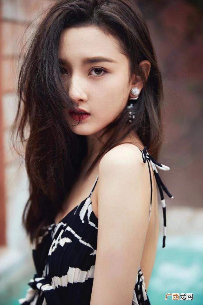 宋茜吴世勋，宋茜、蔡徐坤和吴世勋挑战过的小雀斑妆
