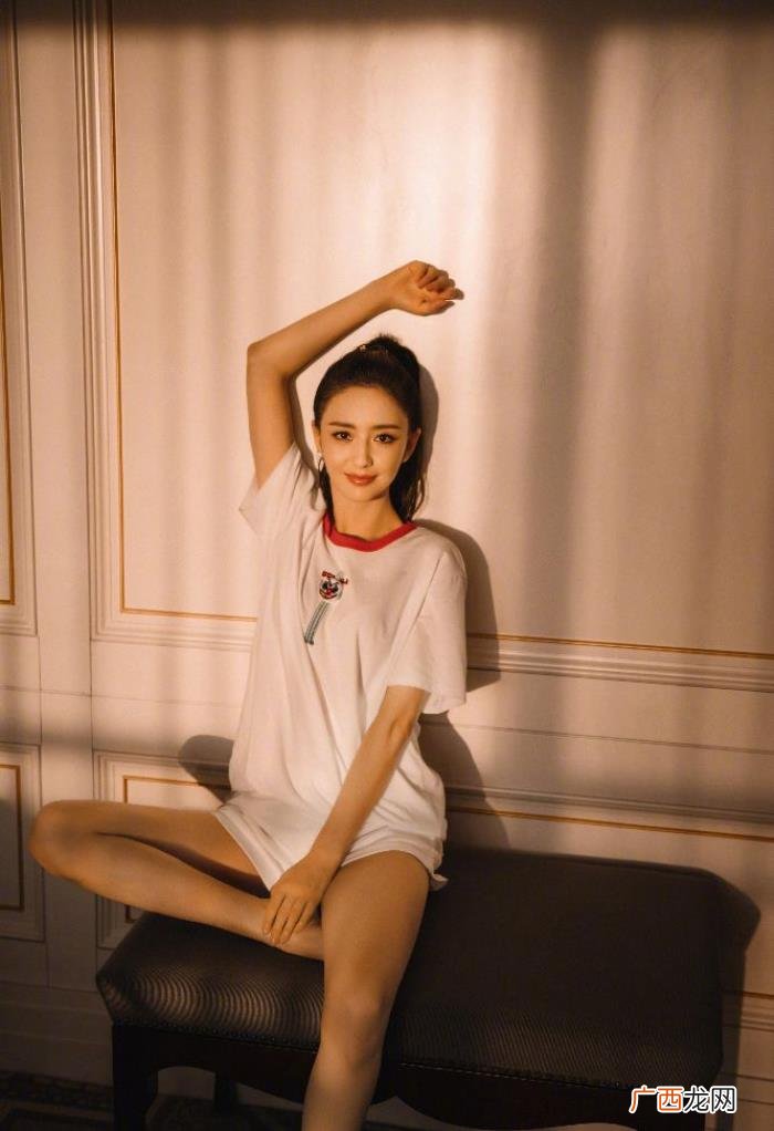 陈思诚微博，陈思诚零点准时发微博祝福前妻佟丽娅生日祝福