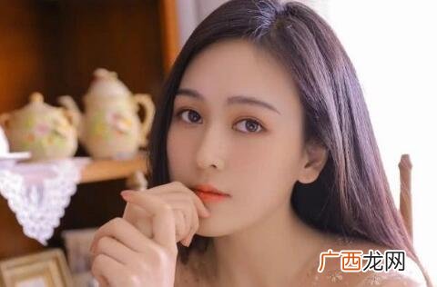 追女生什么时候坚持什么情况放弃？追女生必知