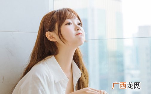 没钱的男生怎么追女生？