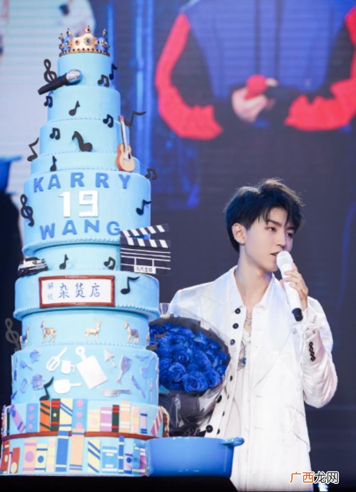 王俊凯飘柔,被全棉时代、飘柔、必胜客等大牌团宠的王俊凯