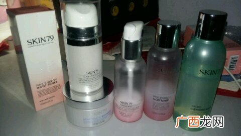 skin79粉红能量柔肤水多少钱?