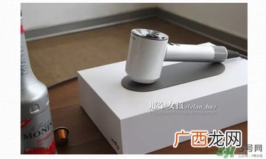 dyson吹风机好用吗？dyson戴森吹风机评测