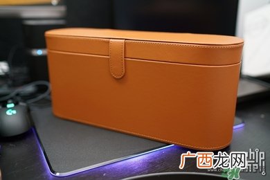 dyson吹风机怎么用？戴森吹风机使用方法