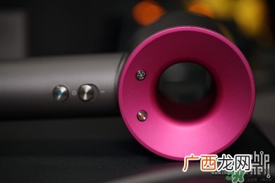 dyson吹风机怎么用？戴森吹风机使用方法