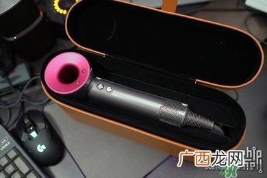 dyson吹风机怎么用？戴森吹风机使用方法