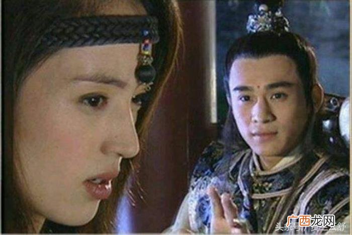 上官燕喜欢，欧阳明日为什么那么快就喜欢上了女神龙上官燕