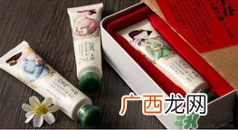 百雀羚三生花护手霜怎么用?百雀羚三生花护手霜使用方法