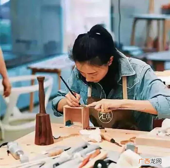 何穗多大了，你知道高圆圆、林志玲、何穗今年多大了吗