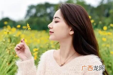 相亲女拒绝我还追吗？该怎么办？
