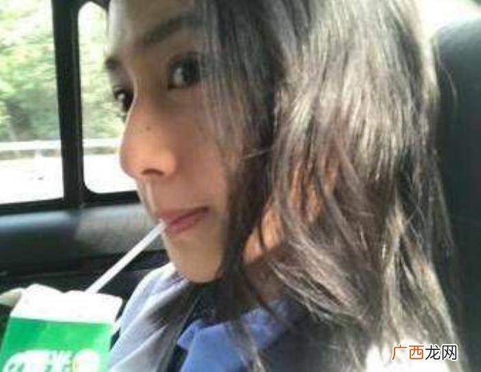 胡连馨微博，胡连馨儿家境如何整容了吗微博地址为什么出名