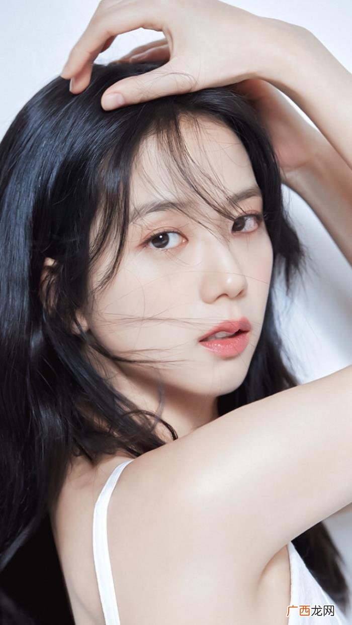 金智秀壁纸，来康康金智秀jisoo的盛世美颜