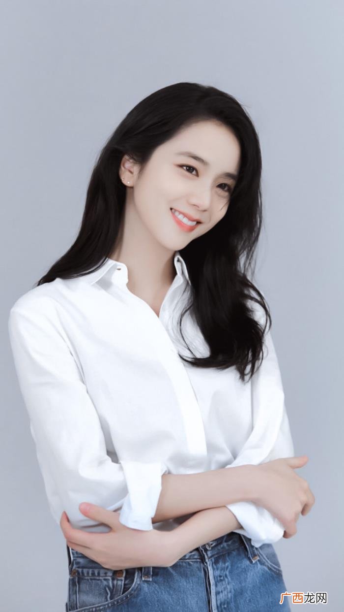 金智秀壁纸，来康康金智秀jisoo的盛世美颜