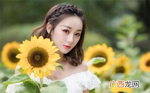 没钱自卑不敢找女朋友，该怎么办？