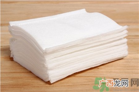 纸巾可以代替面膜纸吗?纸巾可以代替化妆棉吗?