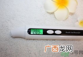倩碧2号水有酒精和无酒精的区别