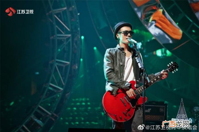 朴树演唱会，朴树、李克勤加盟江苏卫视2021跨年演唱会