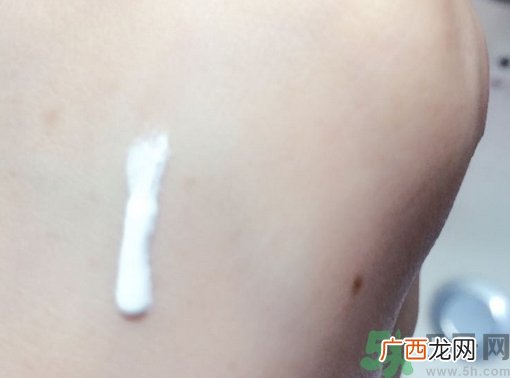 韩后水光裸妆v7素颜霜多少钱?