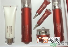 韩后雪玲珑套装怎么样?韩后雪玲珑套装好用吗?