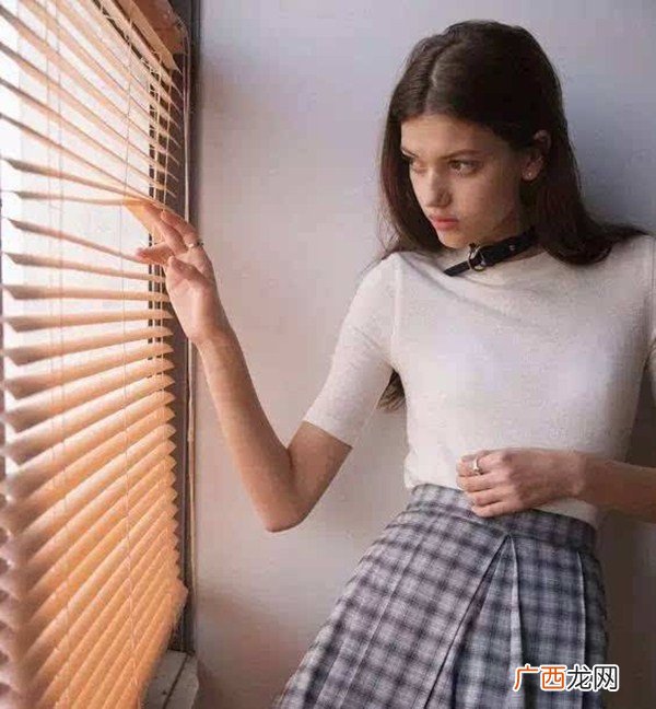 用什么借口加女生微信号？保证女生会给你微信
