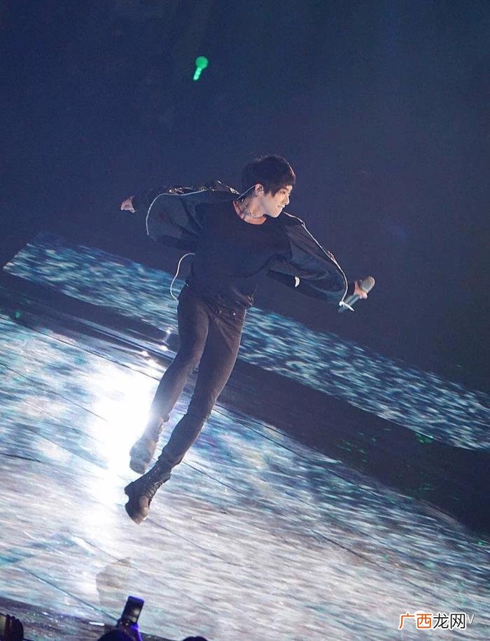 胡一天杨洋，TFBOYS、胡一天杨洋张艺兴集结长沙搞事情