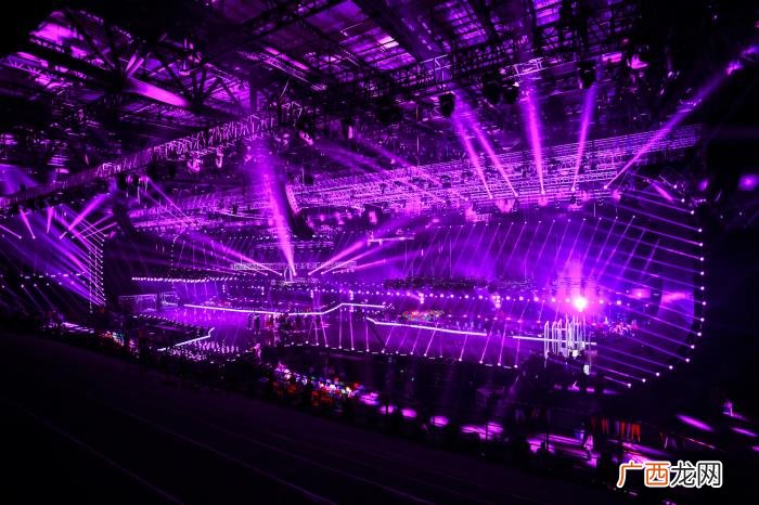 胡一天杨洋，TFBOYS、胡一天杨洋张艺兴集结长沙搞事情